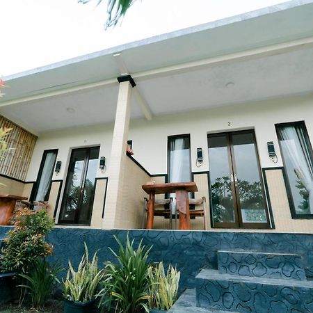 Arunika Cottage Batununggul ภายนอก รูปภาพ